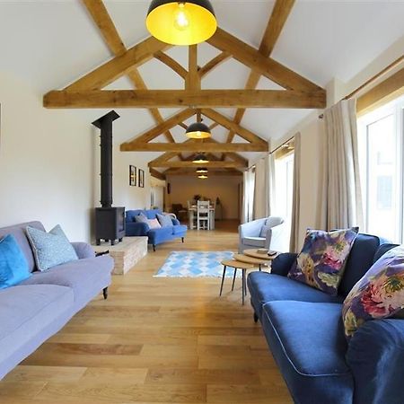 Park Stables Villa Wyck Rissington Exterior photo