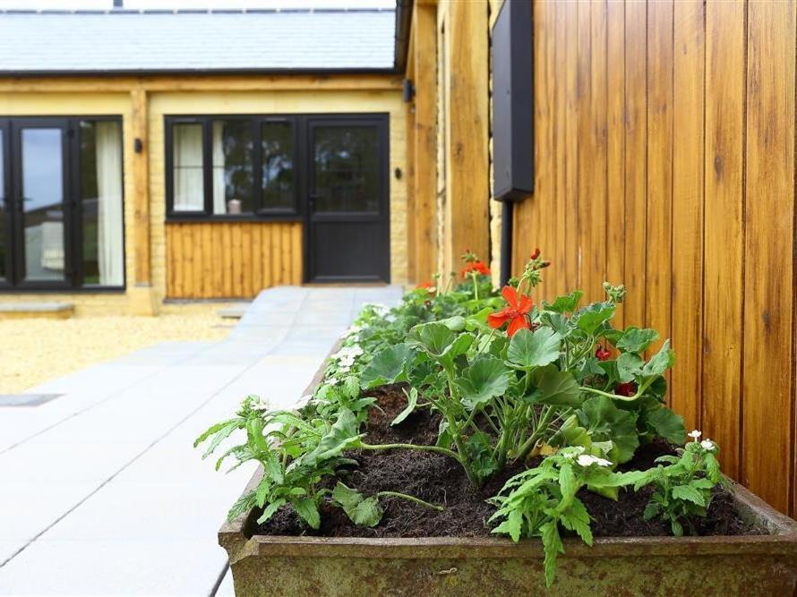 Park Stables Villa Wyck Rissington Exterior photo
